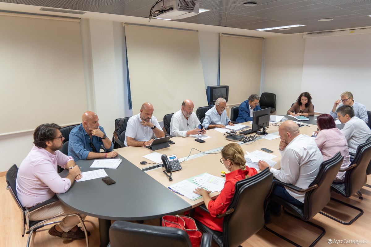 Casco Antiguo aprueba la licitaci�n para descontaminar el solar de Los Mateos y recuperar la calle Morer�a Baja