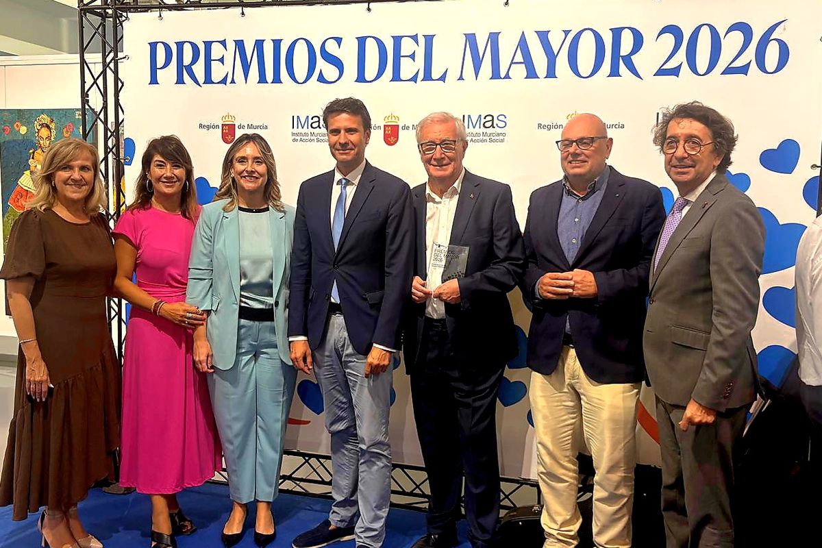 Toni Calderón galardonado con el Premio Mayor del Año de la Región de Murcia
