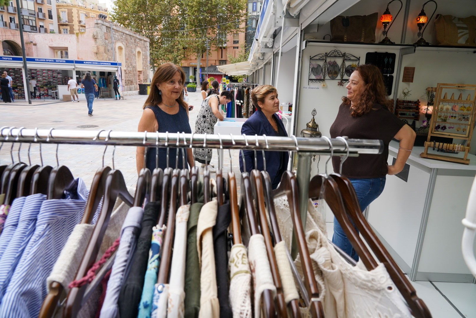 La Feria Outlet de la plaza Juan XXIII abre sábado, domingo y lunes