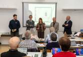 Appl�cate forma a m�s de un centenar de mayores de Cartagena en competencias digitales
