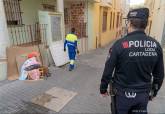 Servicios Sociales y Polic�a Local atienden a personas sin hogar